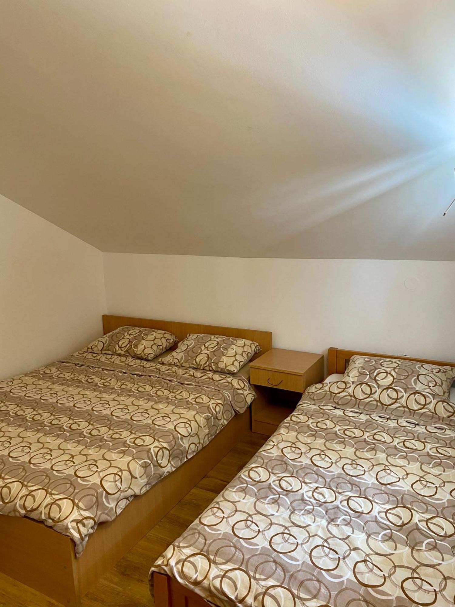 Ino Apartments Tivat Exterior photo